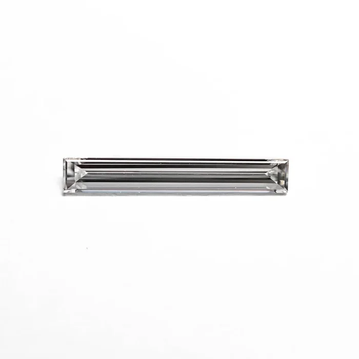 0.17ct 10.15×1.55×1.10mm VS1 F Baguette Step Cut 24697-01