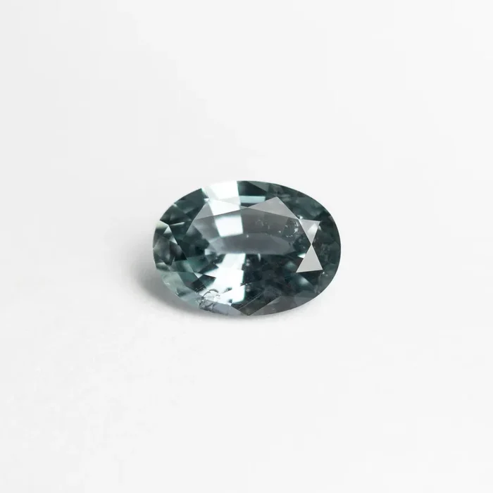0.84ct 6.85×5.01×2.99mm Oval Brilliant Sapphire 22696-05