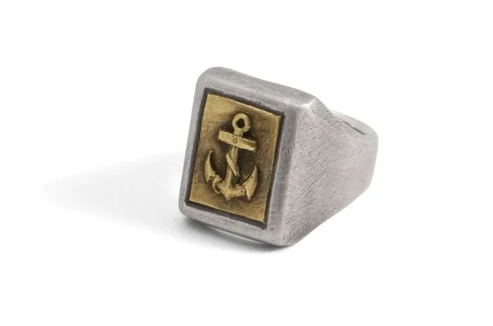 #042 – Signet Ring Anchor