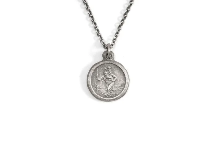 #066 – Necklace St. Christopher – round small