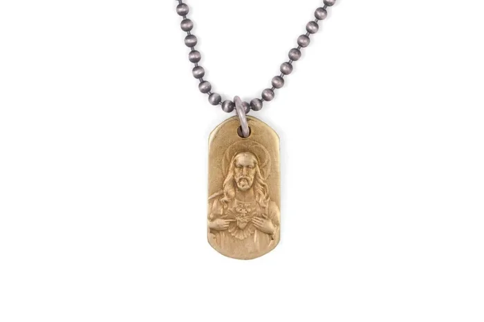 #082 – Necklace Sacred Heart – GOLD