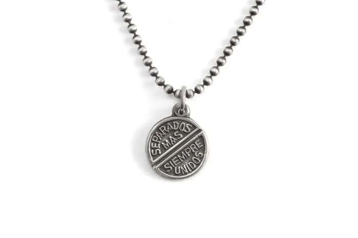 #094 – Necklace Unidos