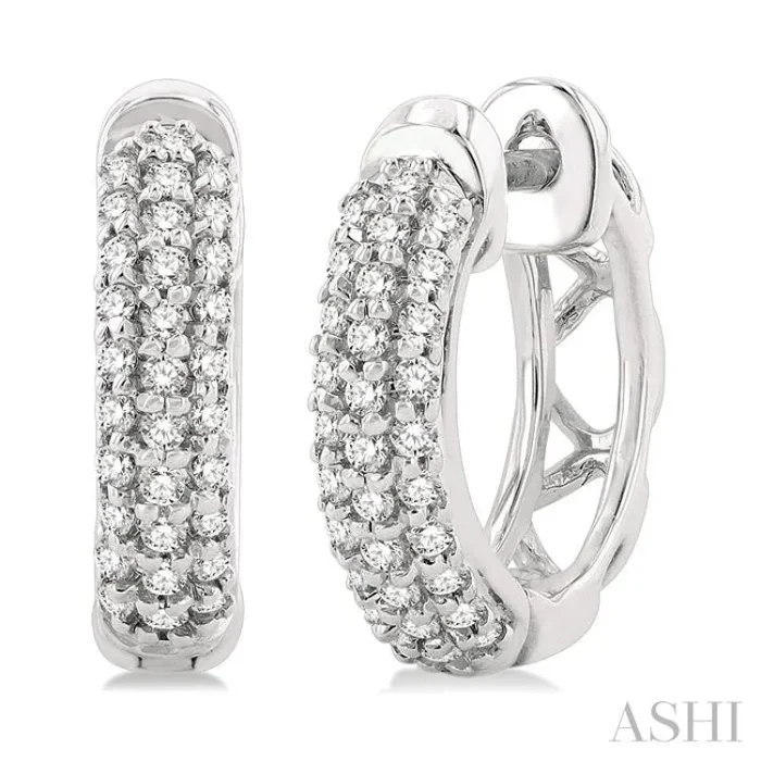 1/4 Ctw Petite Triple Row Round Cut Diamond Fashion Huggies in 10K White Gold