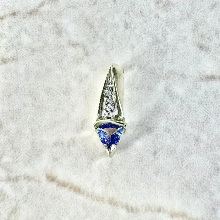 10 Karat Yellow Gold Natural Tanzanite & Diamond Pendant