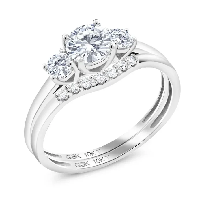 10K White Gold Moissanite and White Lab Grown Diamond 3-Stone Bridal Engagement Wedding Ring Set For Women (0.74 Cttw, , Round 5MM)