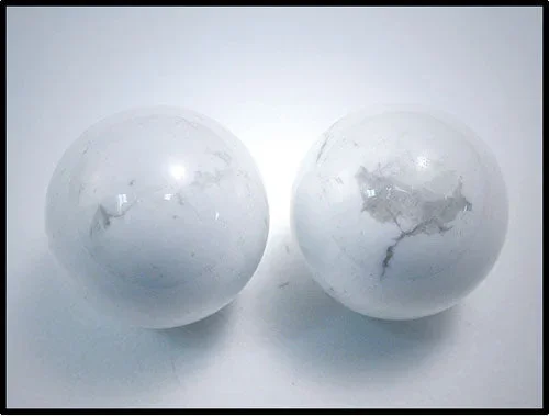 10mm Orbis White Howlite Sphere