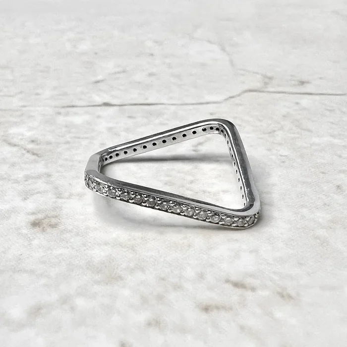 14 Karat White Gold 1/4 Carat Diamond Eternity Band Ring