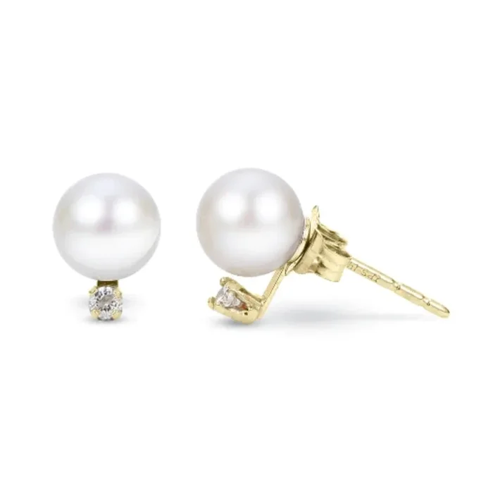 14k Freshwater Pearl Stud & Diamond