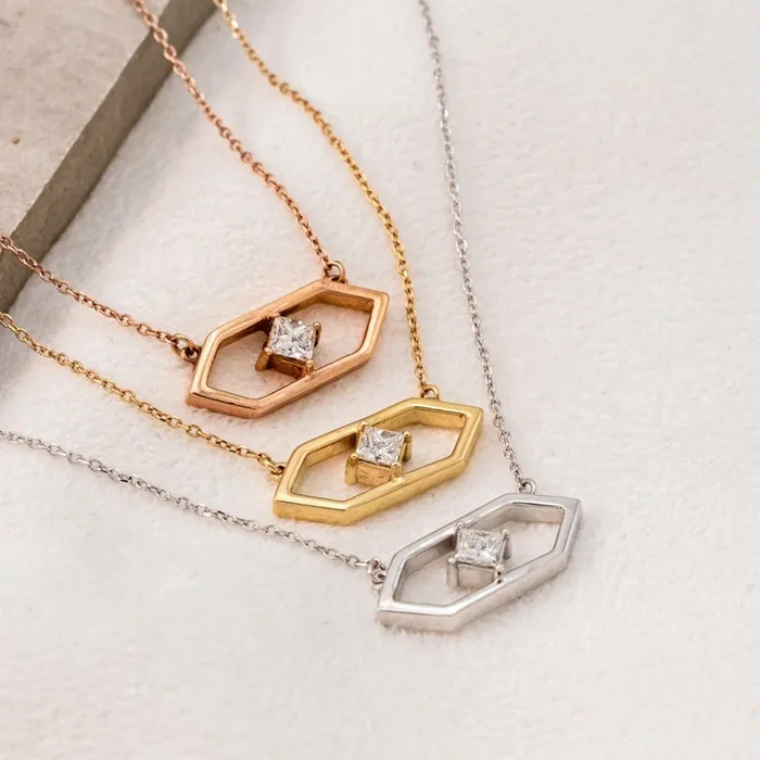 14K GOLD SINGLE DIAMOND GEOMETRIC NECKLACE