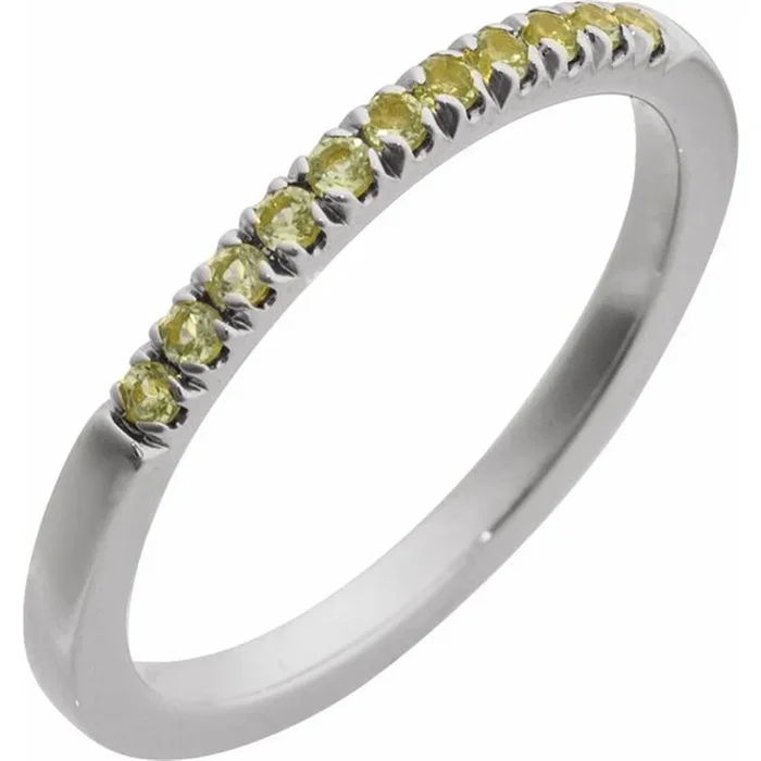 14K White Gold August Birthstone Round Peridot Band Ring