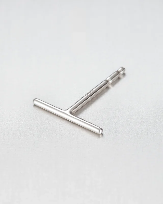 14K White Gold Bar Stud