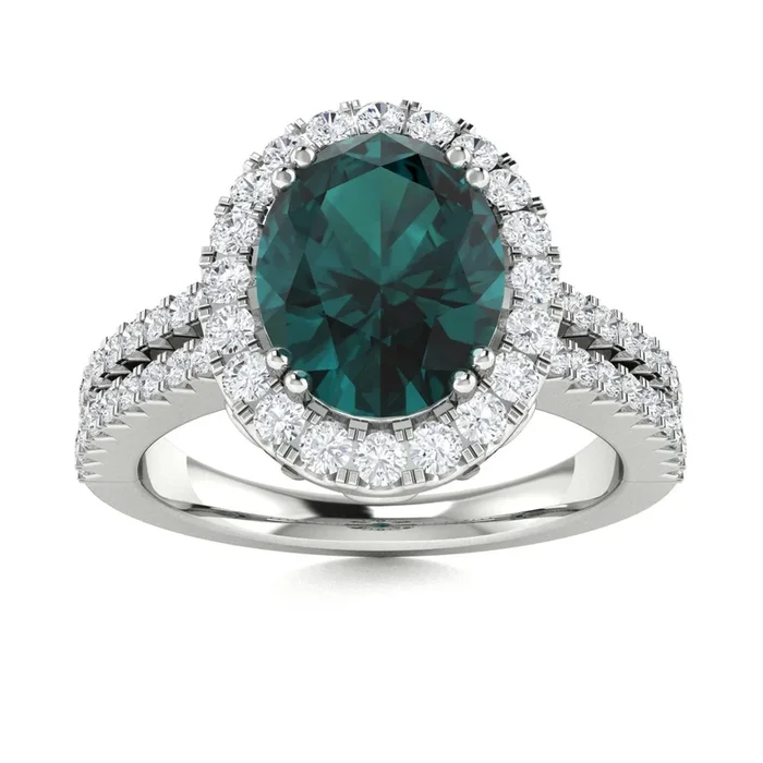 14KT Gold Oval Natural Color Changing Natural Alexandrite & Diamond Ring (Alexandrite 2.00 cts Wht Dia 0.20 cts)