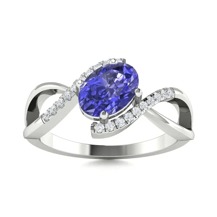 14KT Gold Tanzanite and Diamond Ring (Tanzanite 0.91 cts. White Diamond 0.08 cts.)