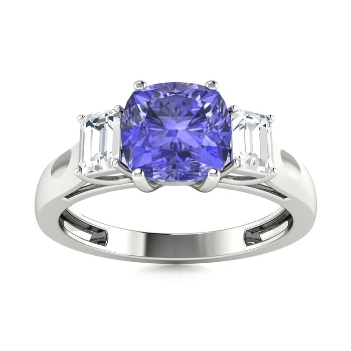 14KT Gold Tanzanite and Diamond Ring (Tanzanite 2.31 cts. White Diamond 0.14 cts.)