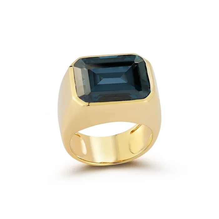 14kt London Blue Topaz Signet Ring