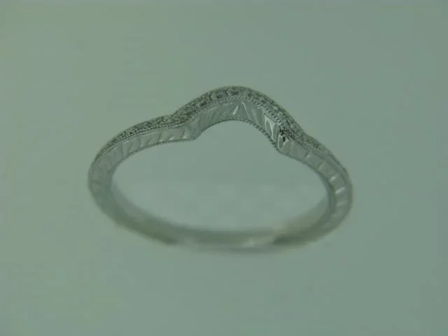 14Kt White Gold And Diamond Contoured Wedding Band