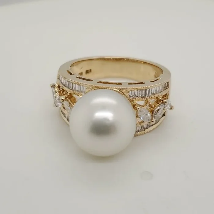 14kt Yellow Gold South Seas Pearl and Diamond Ring