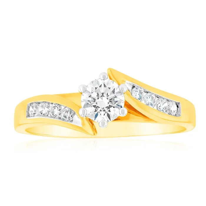 18ct Yellow Gold Ring With 1/2 Carat 8 Brilliant Cut Diamonds