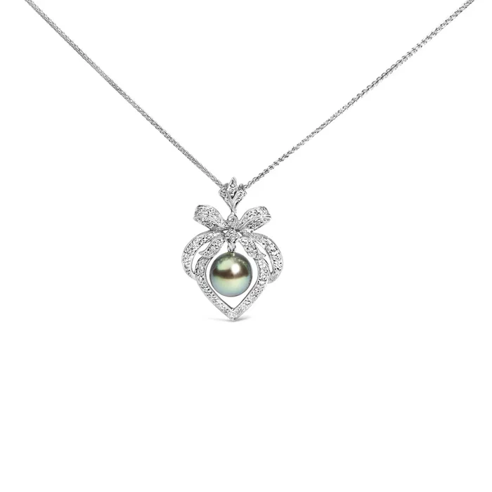 18K 3/4 Cttw Diamond and 12.5 MM Cultured Black Tahitian Pearl Heart Pendant Necklace (G-H Color, SI1-SI2 Clarity) – 18″ Inches