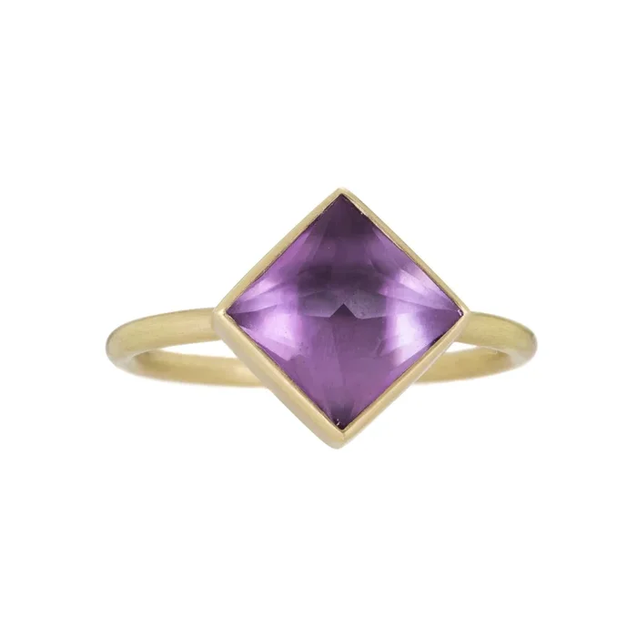 18k Faceted Square Amethyst Ring