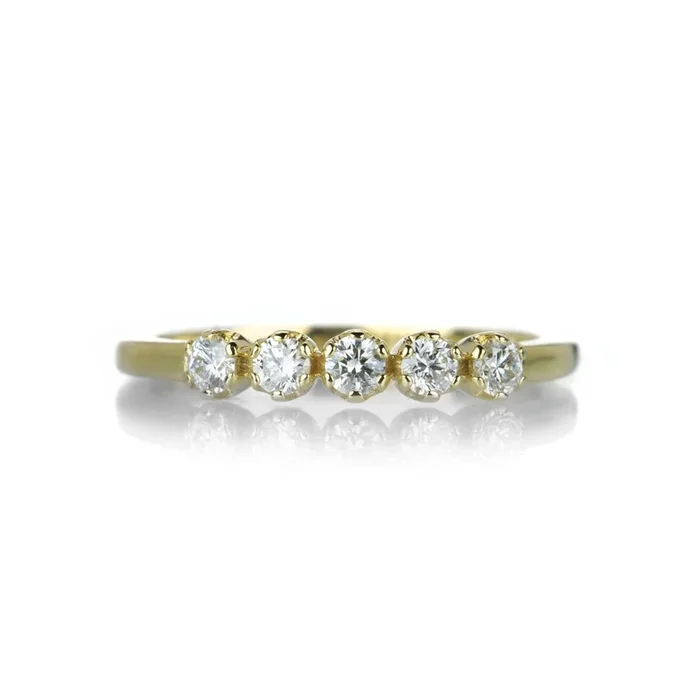 18k Five Diamond Band