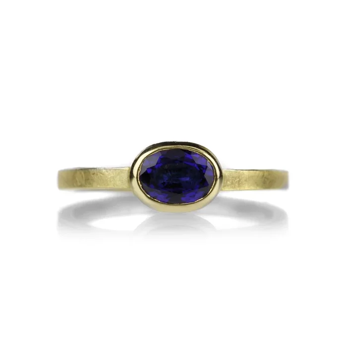 18k Oval Blue Sapphire Ring