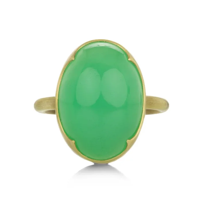 18k Smooth Oval Chrysoprase Ring
