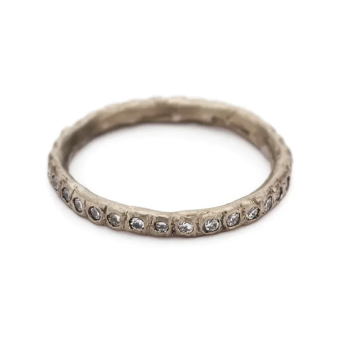 18k White Gold Diamond Eternity Band