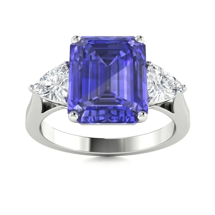 18KT Gold Tanzanite and Diamond Ring (Tanzanite 3.32 cts White Diamonds 0.36 cts)
