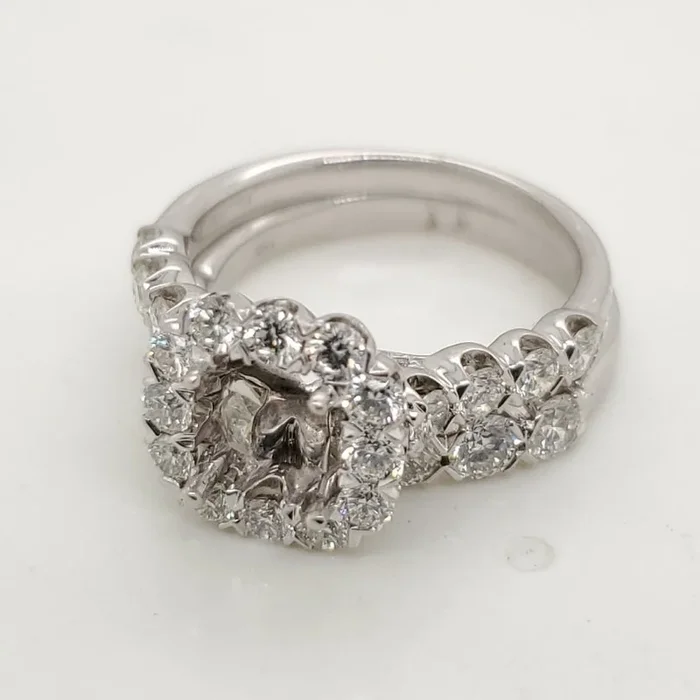 18kt White Gold and Diamond Wedding Ring Mounting Set