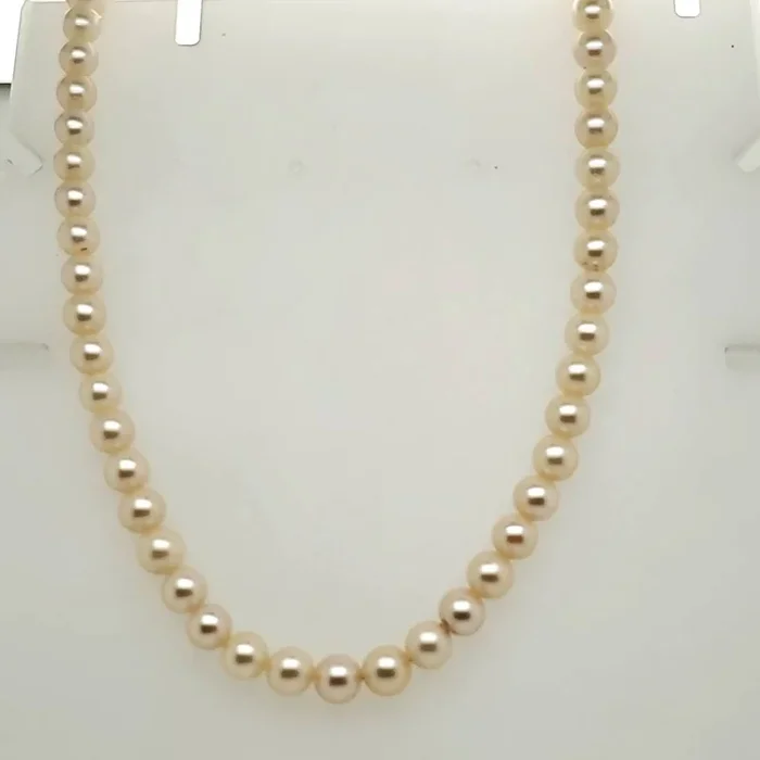 20″” Strand Cultured Akoya Pearl Necklace