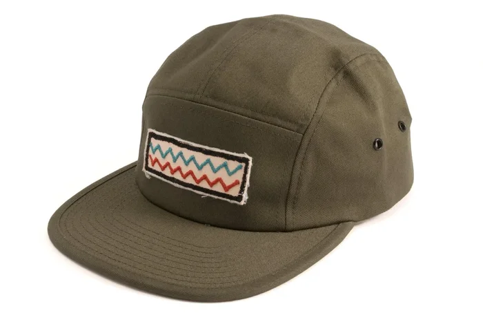 #212 – Basecap 5-Panel Zigzag olive