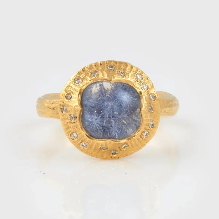 22k Gold Dumortierite Ring
