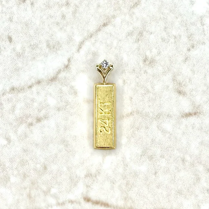 24K纯金条形吊坠,镶嵌钻石