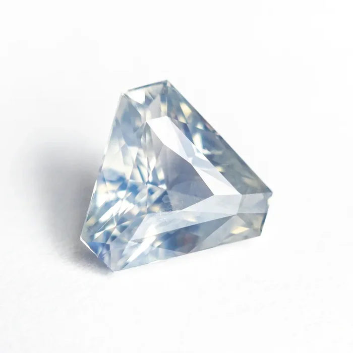 3.53ct 9.46×10.81×5.05mm Cut Corner Triangle Brilliant Sapphire 26387-01