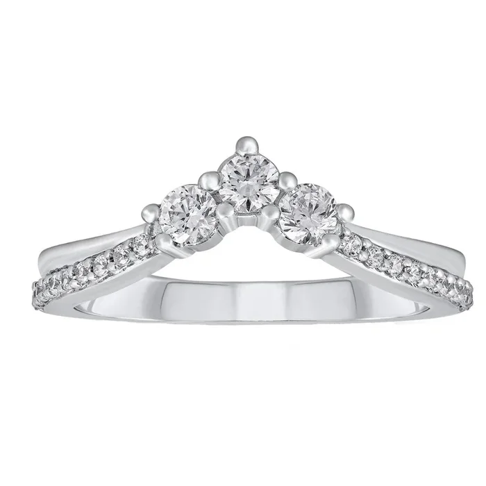 3/8ctw “V” Diamond Band