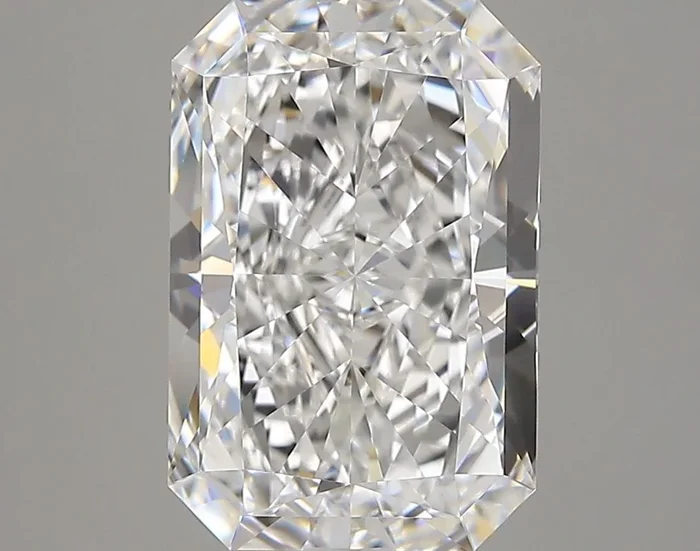 4.03 Carat Radiant lab Diamond