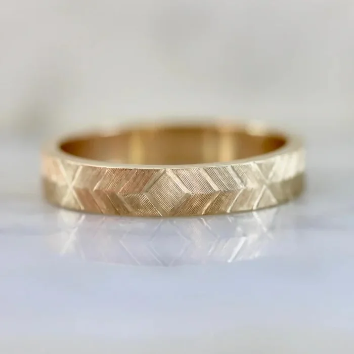 4mm Follow Your Heart Engraved Band