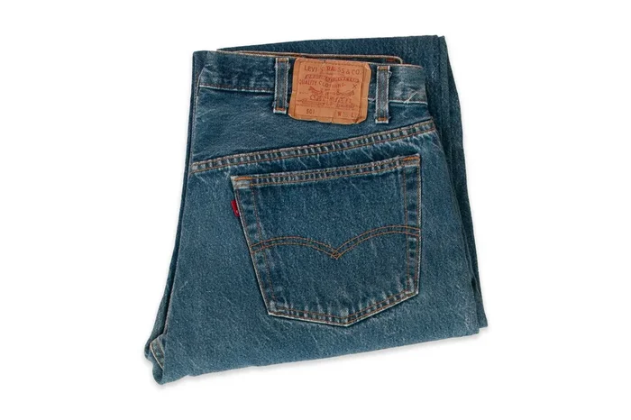 #600 Vintage Levi’s 501 – W37 L26 – Made in USA – 1990’s (#06)