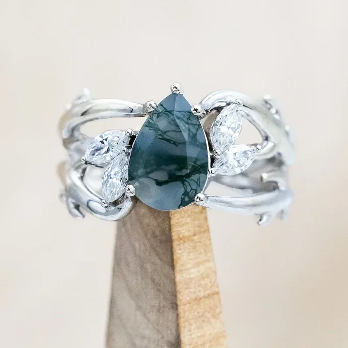 “ARTEMIS” – PEAR CUT MOSS AGATE ENGAGEMENT RING WITH MARQUISE DIAMOND ACCENTS