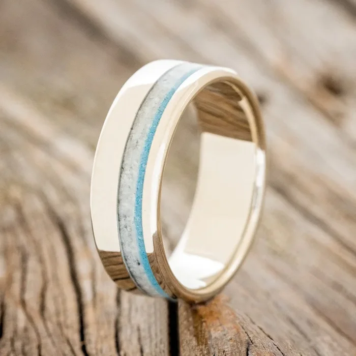 “CASTOR” – WHITE BUFFALO TURQUOISE & TURQUOISE WEDDING RING FEATURING A 14K GOLD BAND