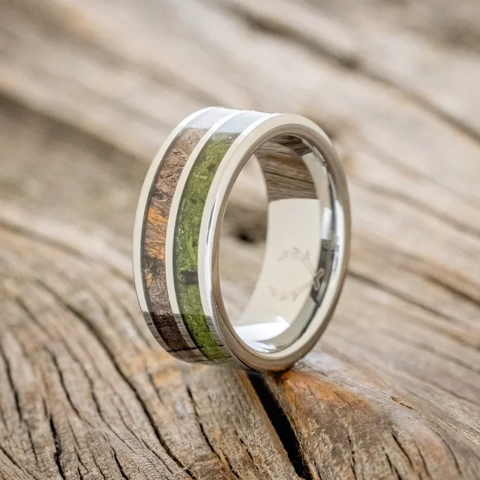 “DYAD” – MOSS & DARK MAPLE WOOD WEDDING BAND