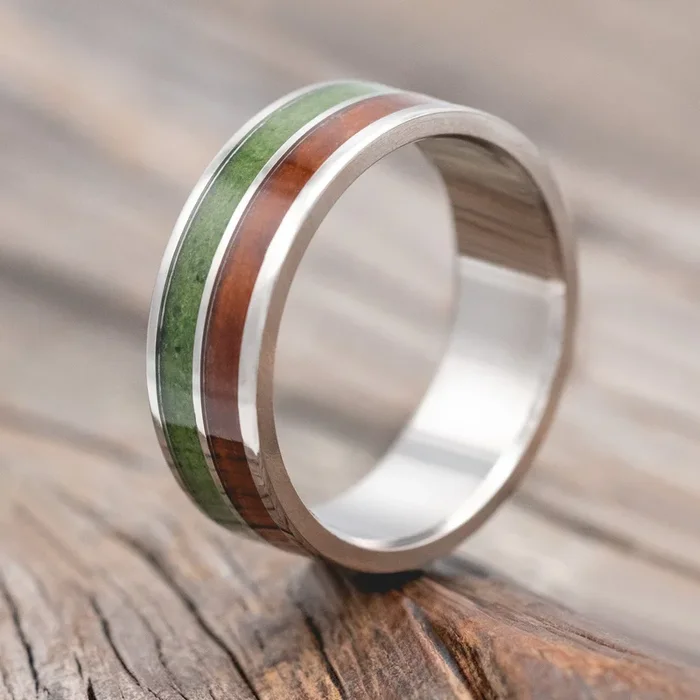 “DYAD” – MOSS & REDWOOD WEDDING BAND