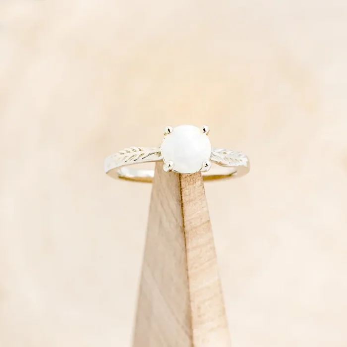 “HOPE” – ROUND CABOCHON CUT OPAL SOLITAIRE ENGAGEMENT RING WITH FEATHER ACCENTS – 14K WHITE GOLD – SIZE 5 1/2