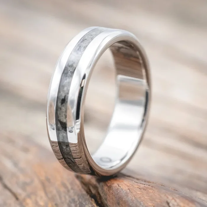 “NIRVANA” – CENTERED CRUSHED MOONSTONE WEDDING BAND