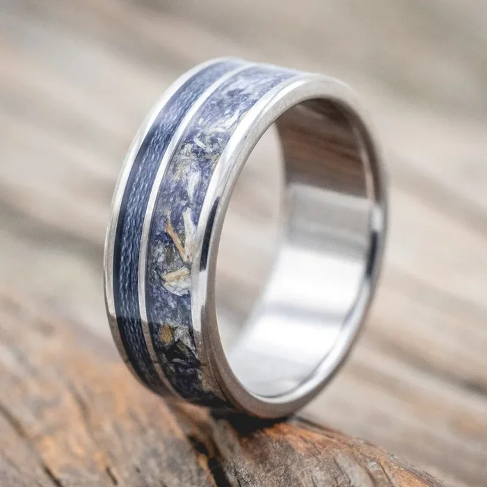 “RAPTOR” – BLUEBELL PETALS & GREY FISHING LINE INLAY WEDDING RING