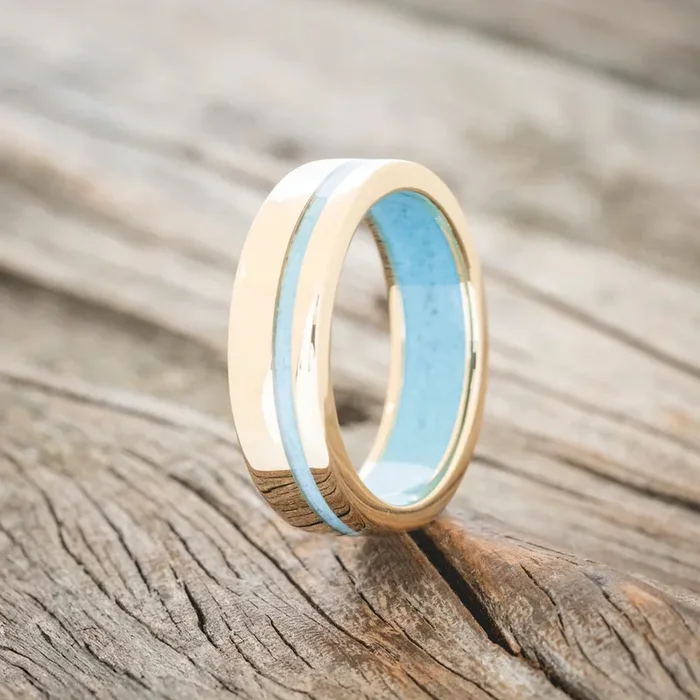 “VERTIGO” – TURQUOISE LINED & INLAID WEDDING RING – 14K YELLOW GOLD (6MM) – SIZE 10 3/4