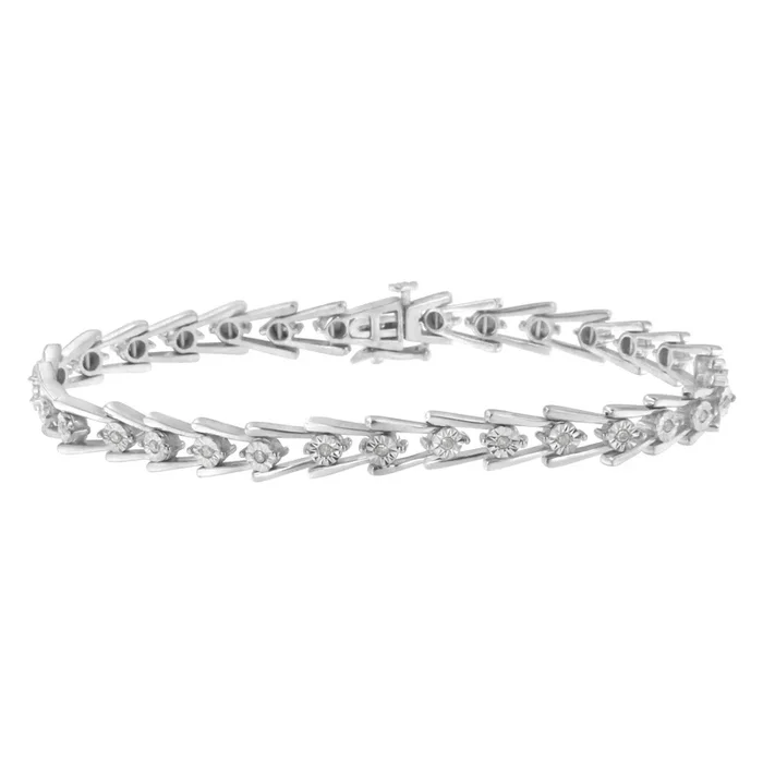 .925 Sterling Silver 1/4 cttw Miracle Set Diamond Sleek and Open “V”Bracelet (I-J Color, I3 Clarity) -7.5”