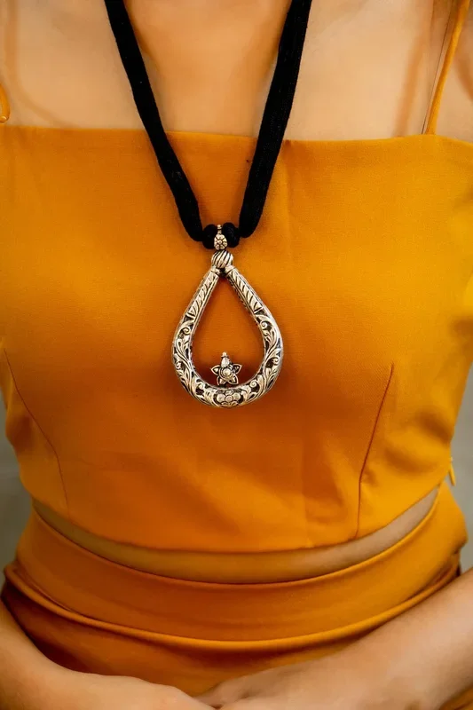 Adya Chitai Drop Dori Necklace