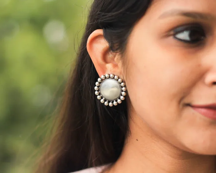 Adya Fine Matte Studs
